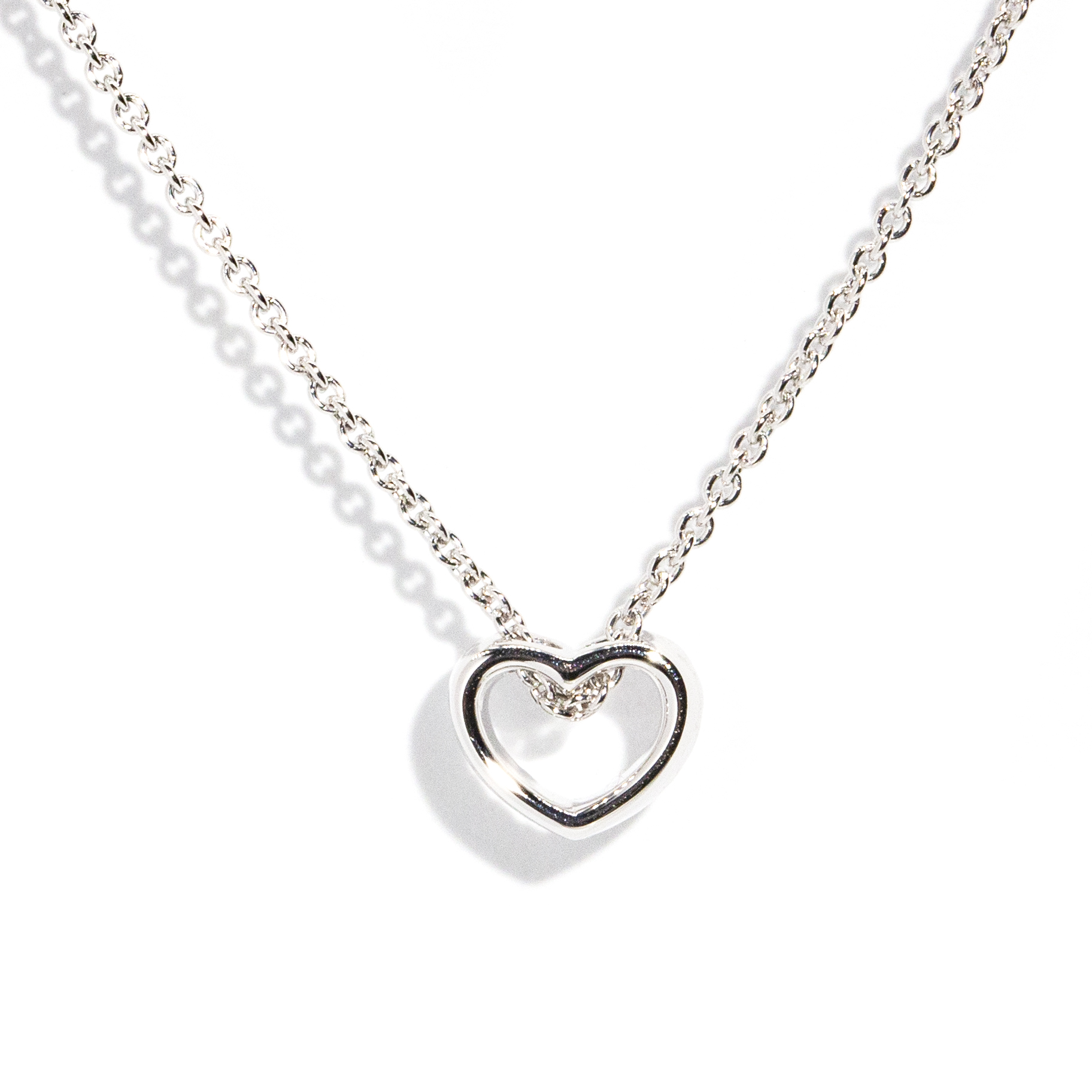 Mi-Amor-Love-Heart-Diamond-Pendant-Chain-9ct-Gold-IJ-0423-2524-LB2
